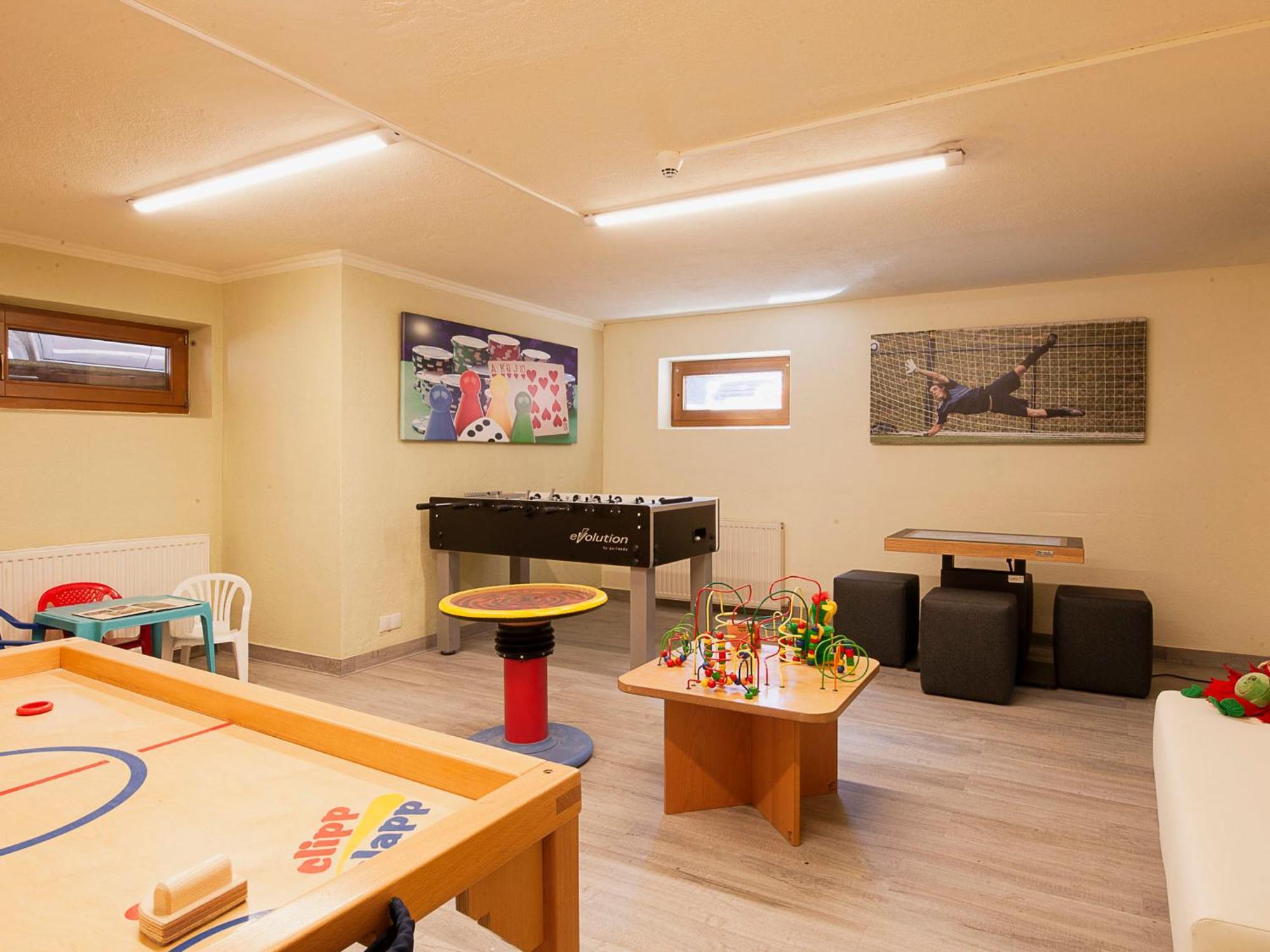 Apartment Falkner-13 By Interhome Oberlaengenfeld Ngoại thất bức ảnh